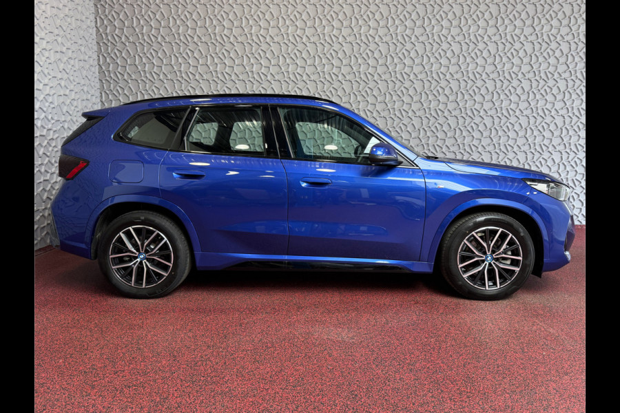 BMW X1 XDRIVE 25E PHEV M-SPORT LED ELEK.KLEP NAVI STOELVERW M-SHADOW LINE CARPLAY/ANDROID ZWARTE.HEMEL PHEV PLUG IN HYBRID AWD 4X4 4WD