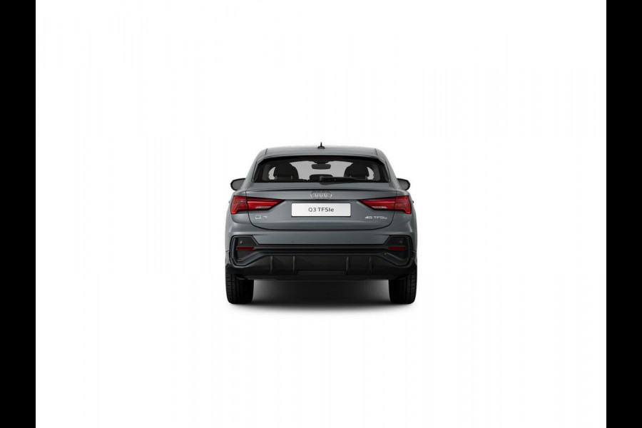 Audi Q3 Sportback 45 TFSI e Business Edition 245pjk | Navigatie | Sportstoelen | 18 inch Lichtmetalen velgen  | Parkeersensoren voor en achter