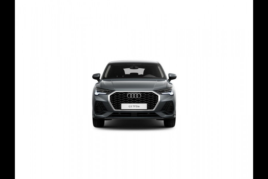 Audi Q3 Sportback 45 TFSI e Business Edition 245pjk | Navigatie | Sportstoelen | 18 inch Lichtmetalen velgen  | Parkeersensoren voor en achter
