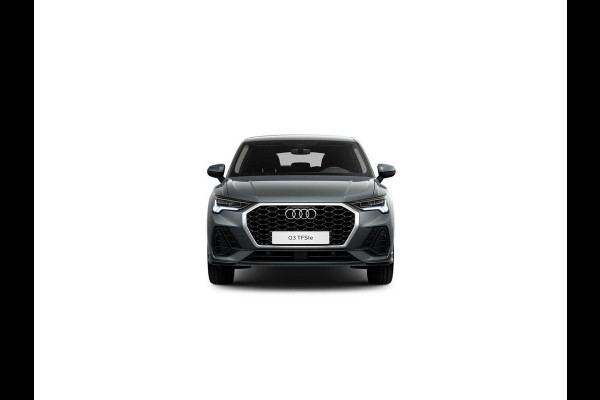 Audi Q3 Sportback 45 TFSI e Business Edition 245pjk | Navigatie | Sportstoelen | 18 inch Lichtmetalen velgen  | Parkeersensoren voor en achter