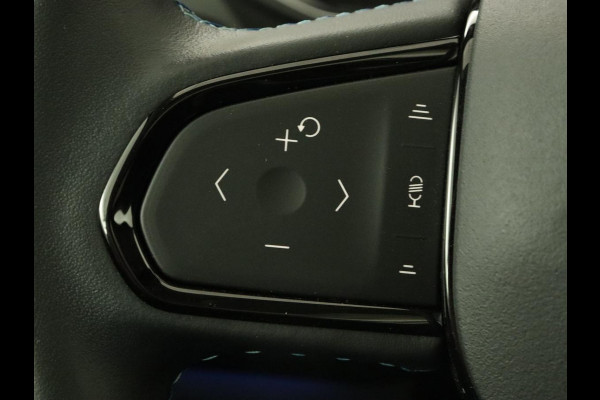 Lynk & Co 01 1.5 Plug In | Panoramadak | Infinity by Harman | Camera | Adaptive cruise | Stoelverwarming | Carplay | Memory | Full LED | PHEV
