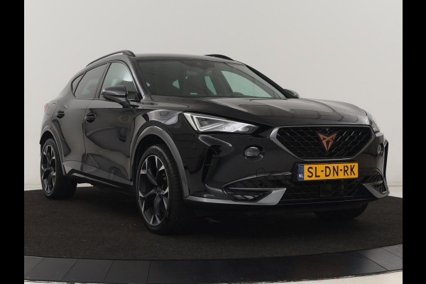 CUPRA Formentor 1.4 e-Hybrid VZ | 245pk | Stoel & stuurverwarming | 360 Camera | Carplay | Adaptive cruise | Navigatie | Sfeerverlichting | Keyless | Full LED | PHEV | Plug In