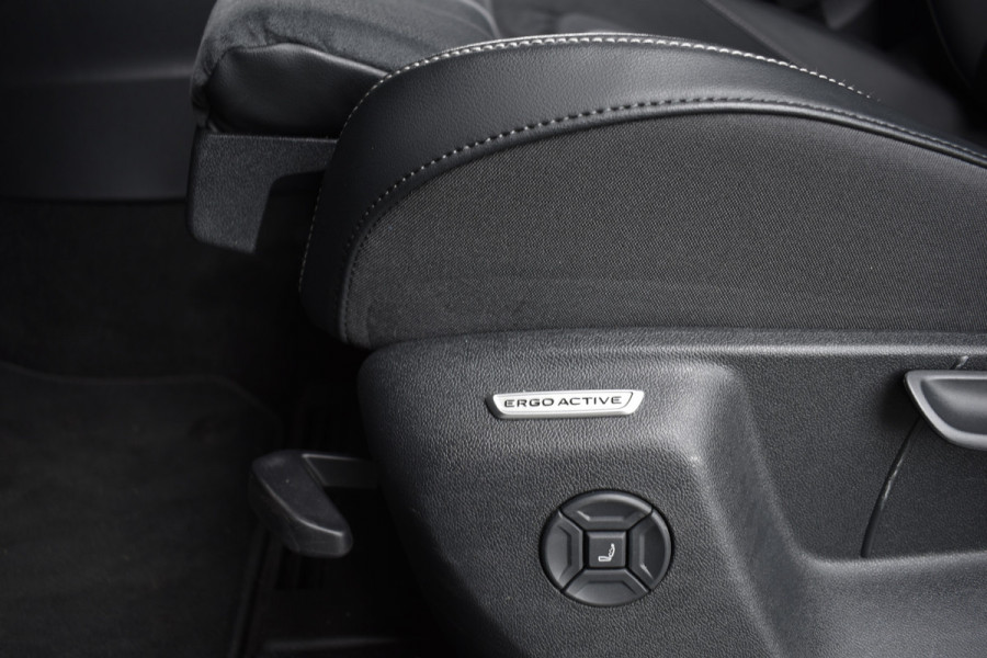 Volkswagen Tiguan 1.5 eTSI 150PK DSG Elegance LEDER | 360° CAMERA | TREKHAAK