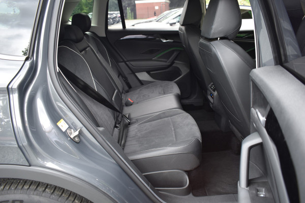 Volkswagen Tiguan 1.5 eTSI 150PK DSG Elegance LEDER | 360° CAMERA | TREKHAAK