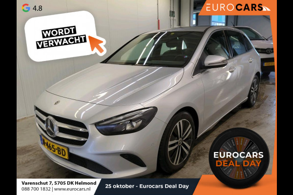 Mercedes-Benz B-Klasse 180 Business Solution Luxury Auto. Trekhaak Navigatie Camera Parkeersensoren Cruise Control Elektrische achterklep Stoelverwarming Virtual Cockpit Leder Climate Control