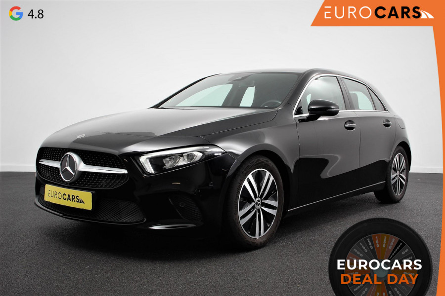 Mercedes-Benz A-Klasse 200 Automaat Progressive Navigatie Camera Climate Control Cruise Control Lane Assist Keyless Go Verkeersbord Herkenning 17 Inch Lichtmetaal