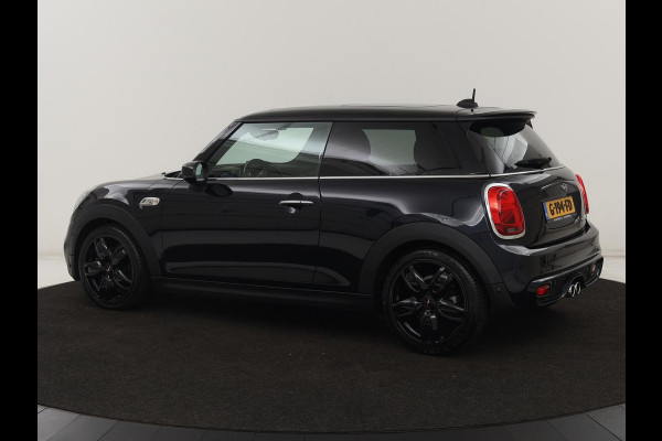MINI Cooper S 2.0 60 Years | Panoramadak | Stoelverwarming | Leder | Head-Up | Park Assist | Carplay | Navigatie | Keyless | Full LED | Harman/Kardon | Climate control | Cruise control