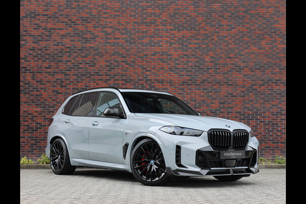 BMW X5 50e xDrive | M Performance - Pano - Trekhaak BMW X5 50e xDrive | M Performance - Pano - Trekhaak