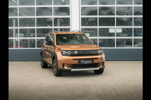 Fiat Grande Panda La Prima 7,4 kW 44 kWh | Uit voorraad leverbaar | Clima | Cruise | Camera | Apple Carplay | 17" | Navi