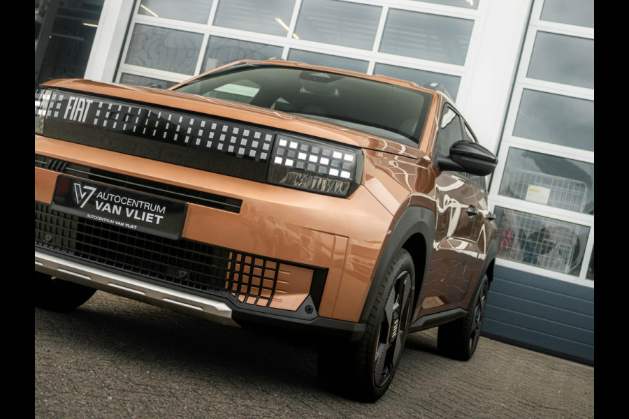 Fiat Grande Panda La Prima 7,4 kW 44 kWh | Uit voorraad leverbaar | Clima | Cruise | Camera | Apple Carplay | 17" | Navi