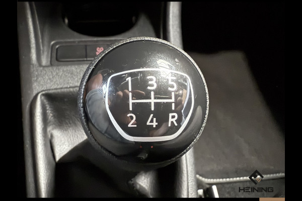 Volkswagen up! 1.0 BMT move up! Airco. Bluetooth. Lichtmetaal. Hollandse auto met NAP