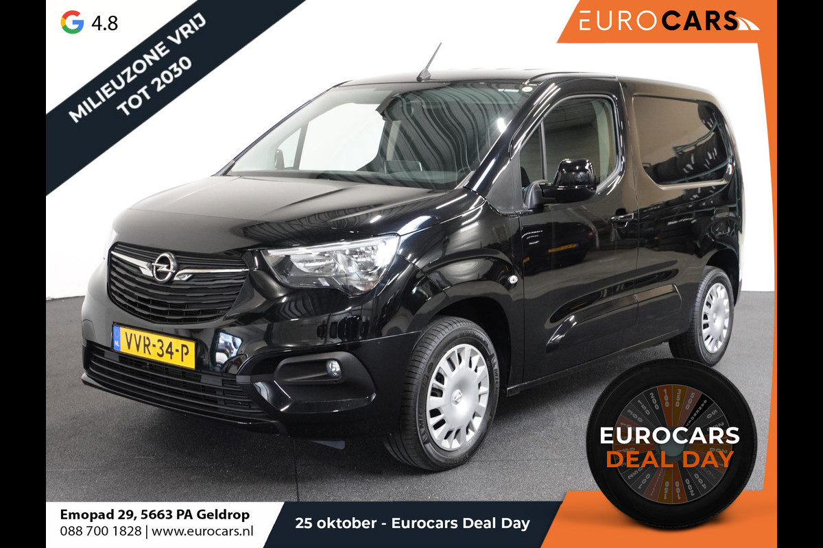 Opel Combo 130pk L1 Edition Automaat Airco Navigatie Trekhaak Cruise control Opel Combo 130pk L1 Edition Automaat Airco Navigatie Trekhaak Cruise control