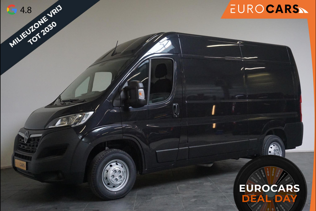 Opel Movano 140pk L2H2 Edition Navi Camera Parkeersensoren Trekhaak Cruise control Airco Opel Movano 140pk L2H2 Edition Navi Camera Parkeersensoren Trekhaak Cruise control Airco