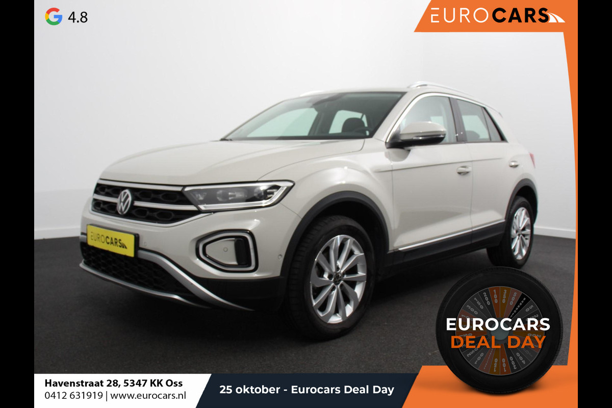 Volkswagen T-Roc 1.5 TSI 150pk DSG Style Edition Navigatie Apple Carplay/Android Auto Camera Parkeersensoren Adaptive Cruise Control Dodehoek Assistent Elektrische achterklep Stoel- en stuurverwarming Full Led Climate Control Lichtmetalen velgen