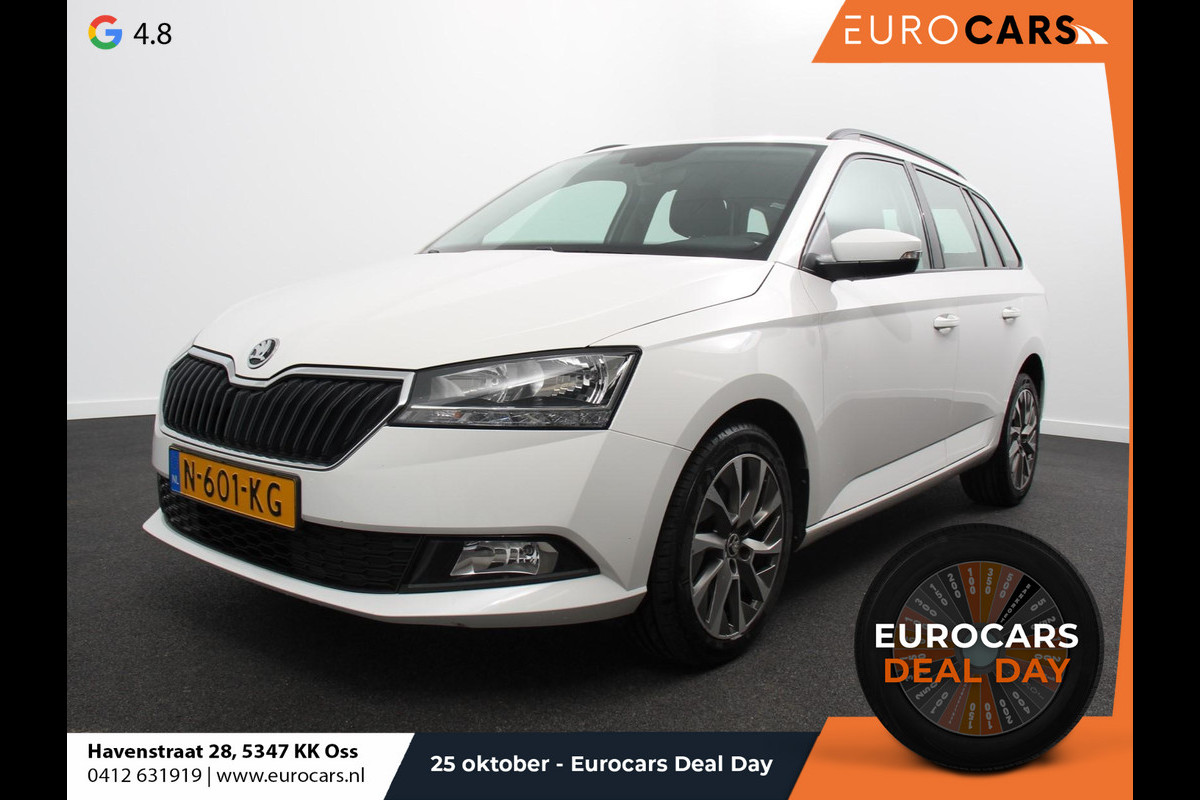 Škoda Fabia Combi 1.0 TSI DSG Business Edition Trekhaak Navigatie Apple Carplay/Android Auto Parkeersensoren achter Stoelverwarming Cruise Control Airco Škoda Fabia Combi 1.0 TSI DSG Business Edition Trekhaak Navigatie Apple Carplay/Android Auto Parkeersensoren achter Stoelverwarming Cruise Control Airco