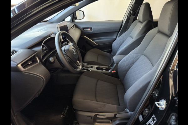 Toyota Corolla Cross HYBRID 140 2025 STYLE STOEL/STUUR VERW. ELEK.KLEP LED KEYLESS CARPLAY NAVI CAMERA ADAP CRUISE PDC