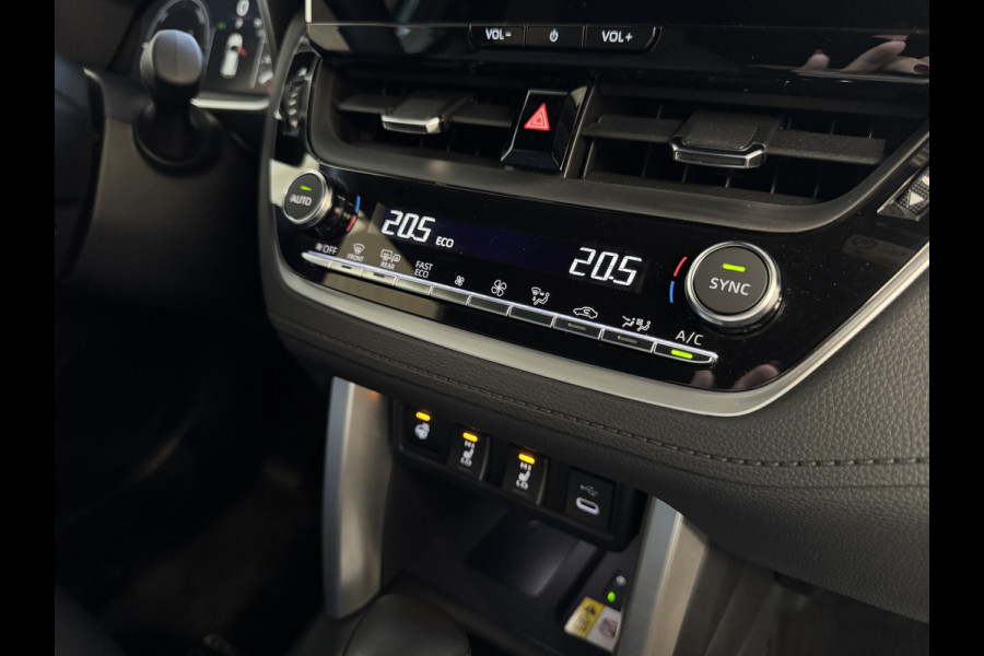 Toyota Corolla Cross HYBRID 140 2025 STYLE STOEL/STUUR VERW. ELEK.KLEP LED KEYLESS CARPLAY NAVI CAMERA ADAP CRUISE PDC