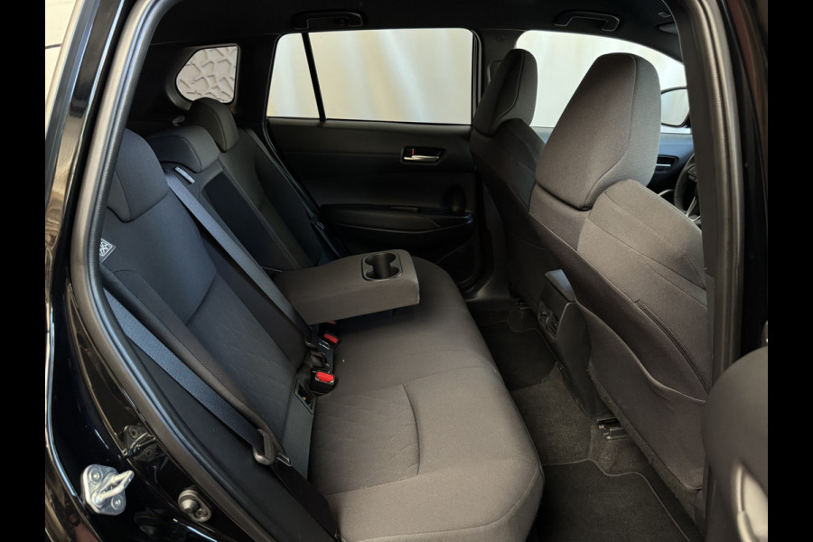 Toyota Corolla Cross HYBRID 140 2025 STYLE STOEL/STUUR VERW. ELEK.KLEP LED KEYLESS CARPLAY NAVI CAMERA ADAP CRUISE PDC