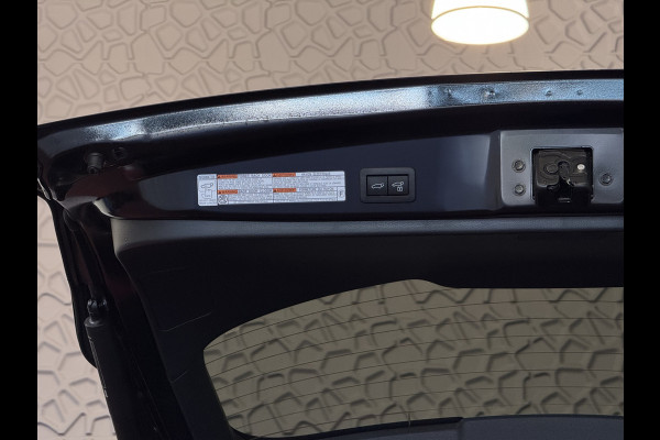 Toyota Corolla Cross HYBRID 140 2025 STYLE STOEL/STUUR VERW. ELEK.KLEP LED KEYLESS CARPLAY NAVI CAMERA ADAP CRUISE PDC
