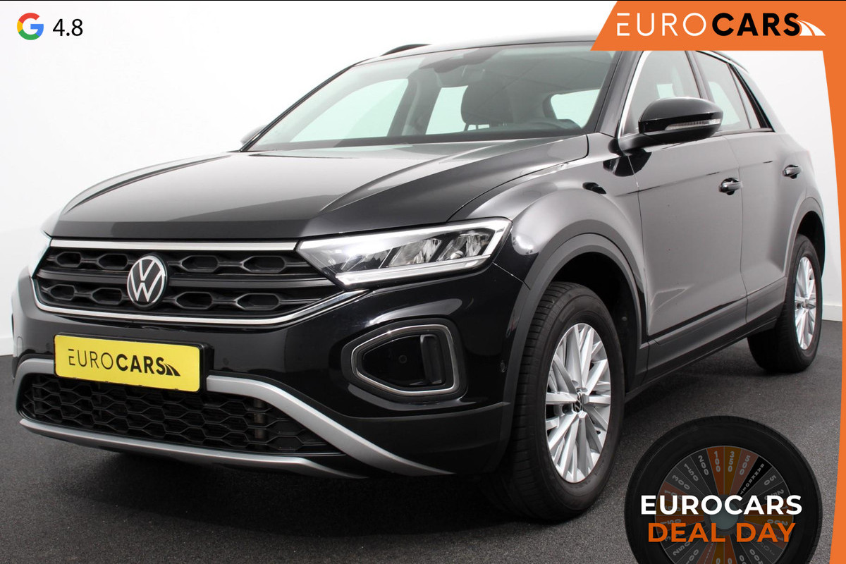 Volkswagen T-Roc 1.5 TSI 150pk DSG Life | Navigatie | Apple Carplay/Android Auto | Parkeersensoren | Camera | Adaptive Cruise Control | Park Assist | Stoelverwarming | Ledverlichting voor | Virtual Cockpit | Climate Control Volkswagen T-Roc 1.5 TSI 150pk DSG Life | Navigatie | Apple Carplay/Android Auto | Parkeersensoren | Camera | Adaptive Cruise Control | Park Assist | Stoelverwarming | Ledverlichting voor | Virtual Cockpit | Climate Control