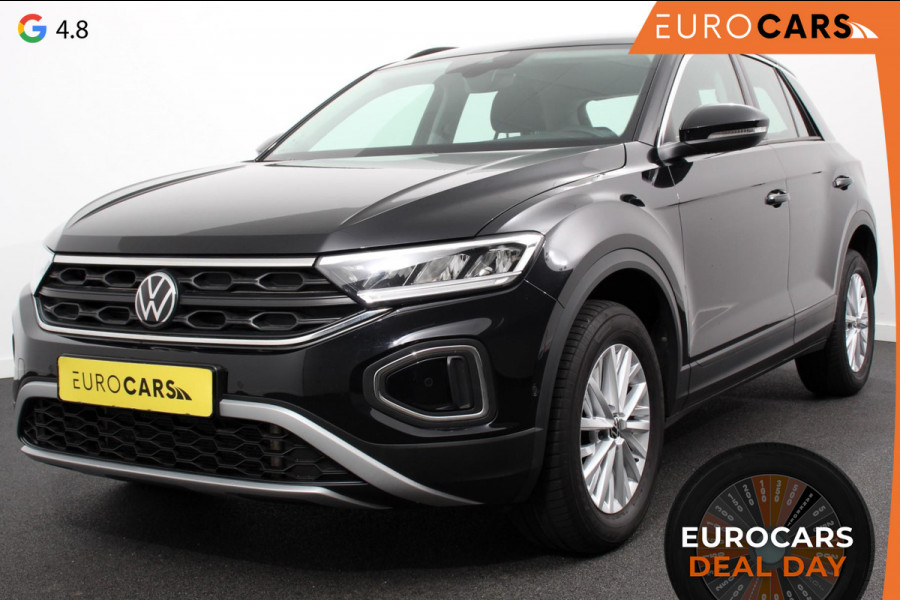 Volkswagen T-Roc 1.5 TSI 150pk DSG Life | Navigatie | Apple Carplay/Android Auto | Parkeersensoren | Camera | Adaptive Cruise Control | Park Assist | Stoelverwarming | Ledverlichting voor | Virtual Cockpit | Climate Control