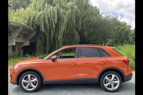 Audi Q3 45 TFSIe 245PK HYBRID S-TRONIC EDITION NAVI/PDC/BLUETOOTH
