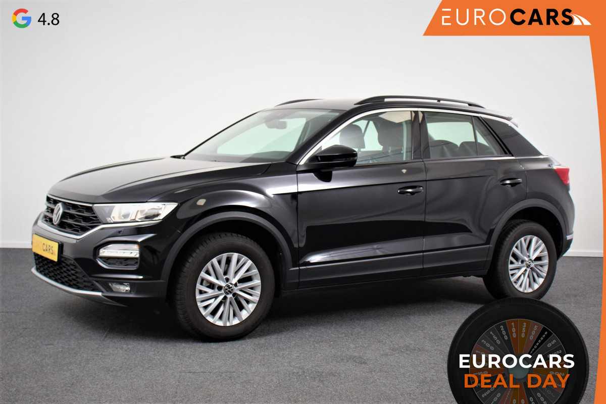 Volkswagen T-Roc 1.5 TSI 150pk Automaat Style | Navigatie | Climate Control | Adaptieve Cruise Control | Electrisch bedienbare achterklep | Camera | Parkeersensoren Voor en Achter | Verwarmbare voorstoelen Volkswagen T-Roc 1.5 TSI 150pk Automaat Style | Navigatie | Climate Control | Adaptieve Cruise Control | Electrisch bedienbare achterklep | Camera | Parkeersensoren Voor en Achter | Verwarmbare voorstoelen