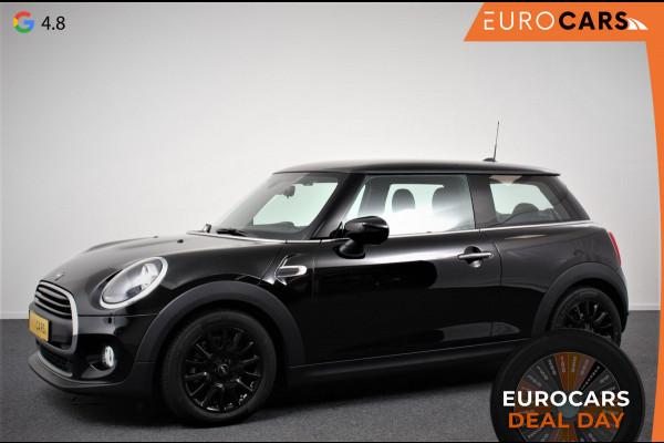 MINI Mini 1.5 One Automaat Blackyard | Parkeer sensoren | Airco | Verwarmbare voorstoelen | Lichtmetalen velgen 16" black