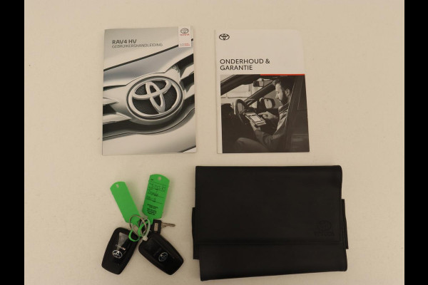 Toyota RAV4 2.5 Hybrid Active | 1e eigenaar | Trekhaak | Adaptive cruise | Camera | Carplay | Full LED | Digital Cockpit | Climate control | Parkeerhulp