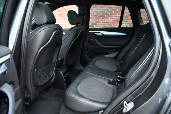 BMW X1 xDrive25e M-Sport Pano ACC HUD Camera Dr-Ast-Plus