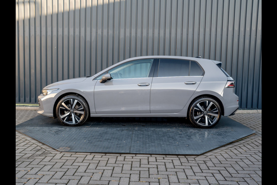 Volkswagen Golf 1.5 eTSI 150Pk Style Edition 50 | 360 Camera | Stoelgeheugen | IQ Light | Prijs Rijklaar!!