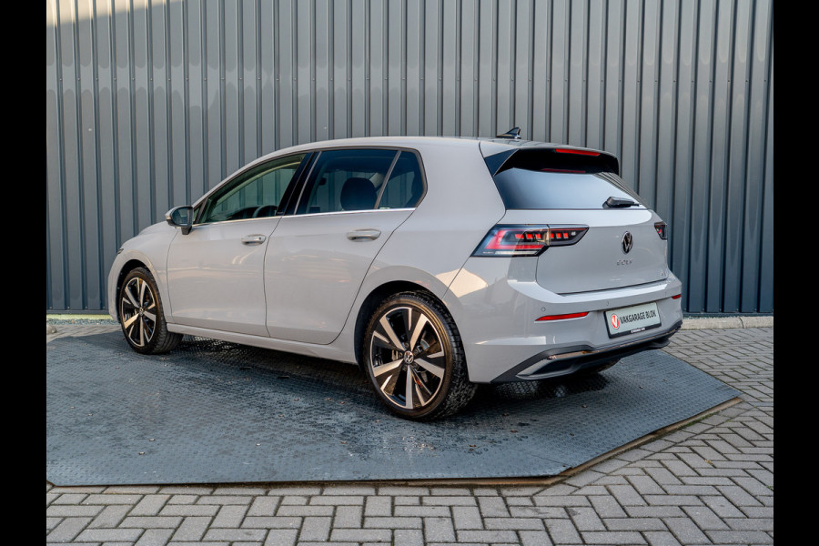 Volkswagen Golf 1.5 eTSI 150Pk Style Edition 50 | 360 Camera | Stoelgeheugen | IQ Light | Prijs Rijklaar!!