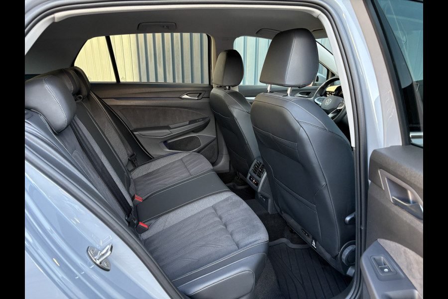 Volkswagen Golf 1.5 eTSI 150Pk Style Edition 50 | 360 Camera | Stoelgeheugen | IQ Light | Prijs Rijklaar!!