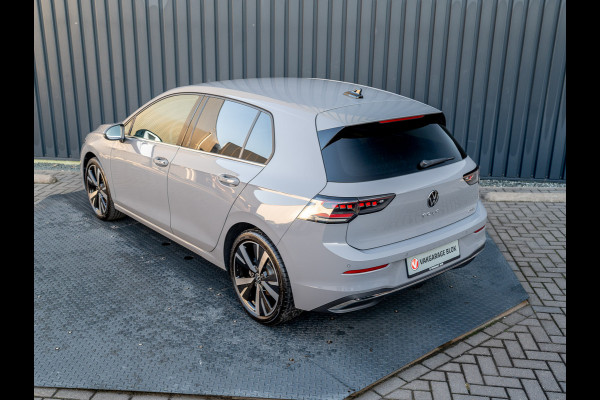 Volkswagen Golf 1.5 eTSI 150Pk Style Edition 50 | 360 Camera | Stoelgeheugen | IQ Light | Prijs Rijklaar!!