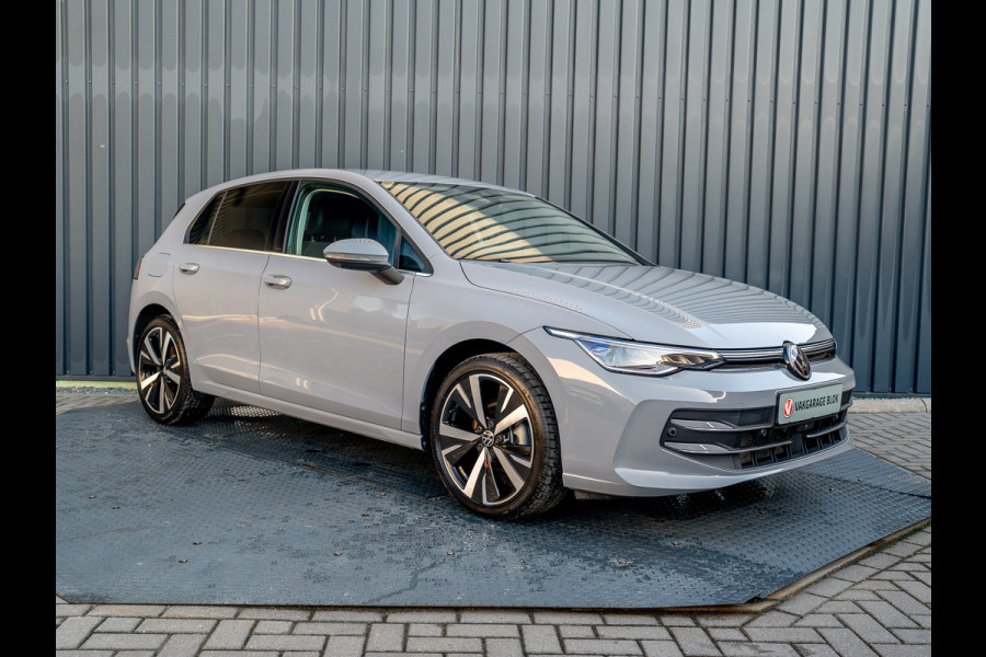 Volkswagen Golf 1.5 eTSI 150Pk Style Edition 50 | 360 Camera | Stoelgeheugen | IQ Light | Prijs Rijklaar!!