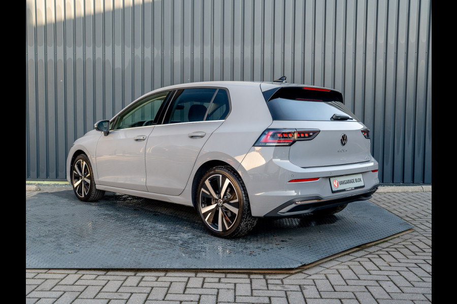 Volkswagen Golf 1.5 eTSI 150Pk Style Edition 50 | 360 Camera | Stoelgeheugen | IQ Light | Prijs Rijklaar!!