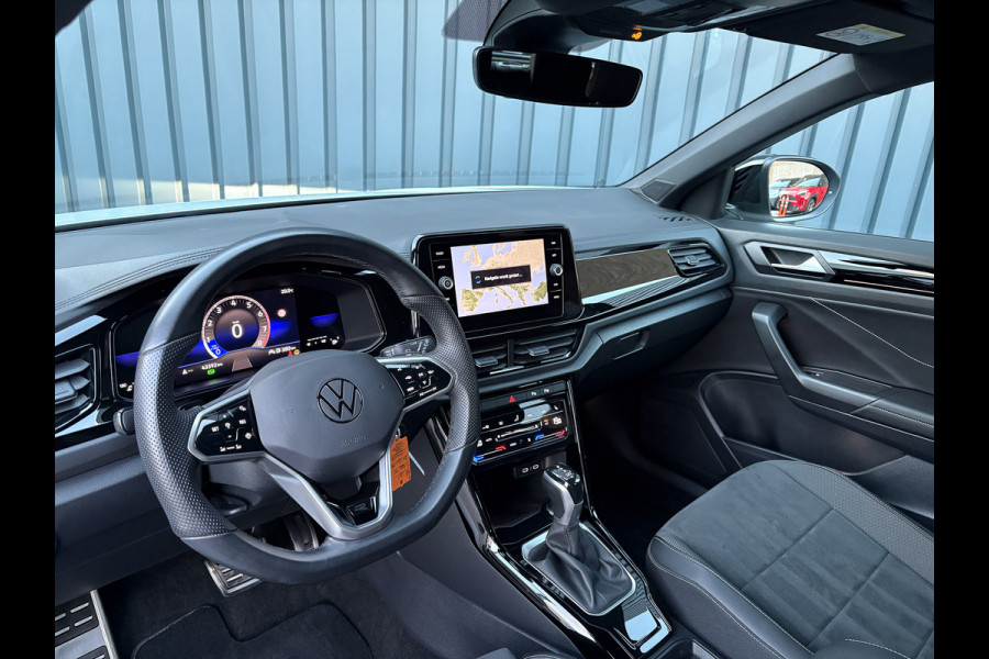 Volkswagen T-Roc 1.5 TSI R-Line Business | Standkachel | Trekhaak afnb. | IQ Light | Camera | Prijs Rijklaar!!