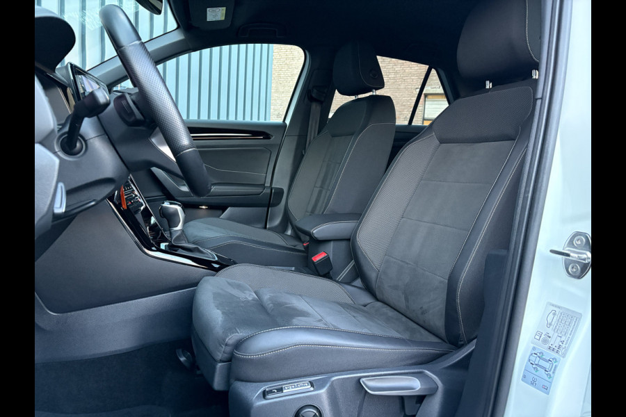 Volkswagen T-Roc 1.5 TSI R-Line Business | Standkachel | Trekhaak afnb. | IQ Light | Camera | Prijs Rijklaar!!