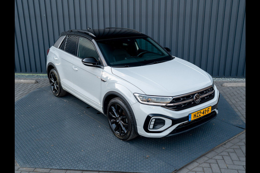 Volkswagen T-Roc 1.5 TSI R-Line Business | Standkachel | Trekhaak afnb. | IQ Light | Camera | Prijs Rijklaar!!