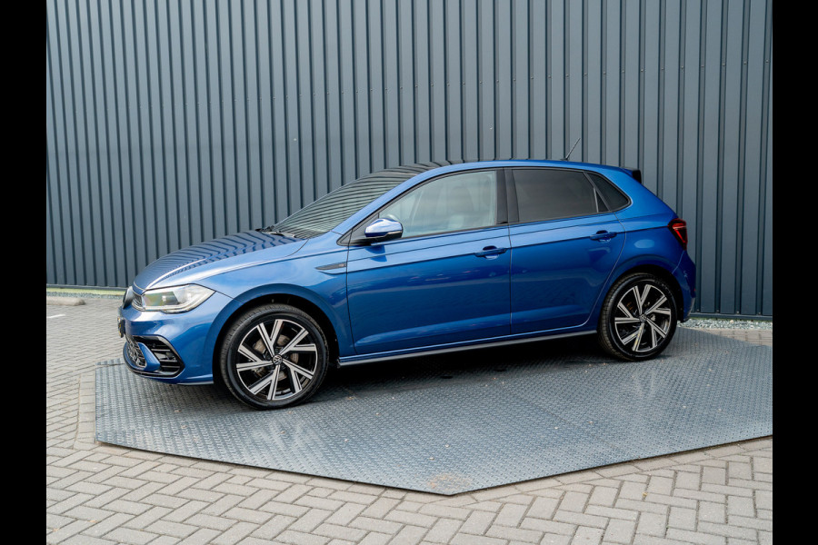 Volkswagen Polo 1.0 TSI R-Line | Keyless | Panodak | IQ Light | Camera | Trekhaak afnb. | Prijs Rijklaar!!