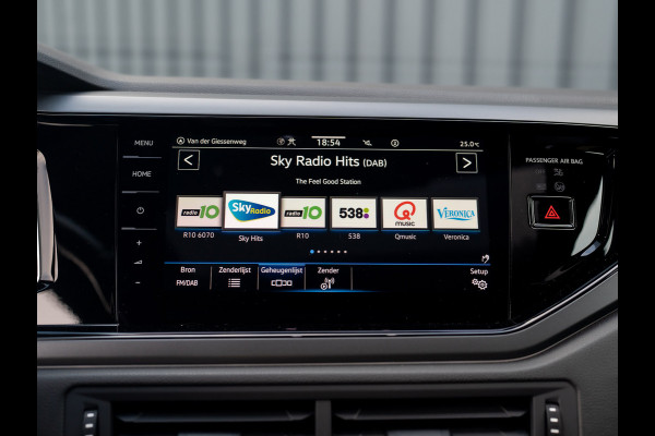 Volkswagen Polo 1.0 TSI R-Line | Keyless | Panodak | IQ Light | Camera | Trekhaak afnb. | Prijs Rijklaar!!