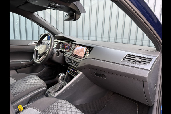 Volkswagen Polo 1.0 TSI R-Line | Keyless | Panodak | IQ Light | Camera | Trekhaak afnb. | Prijs Rijklaar!!