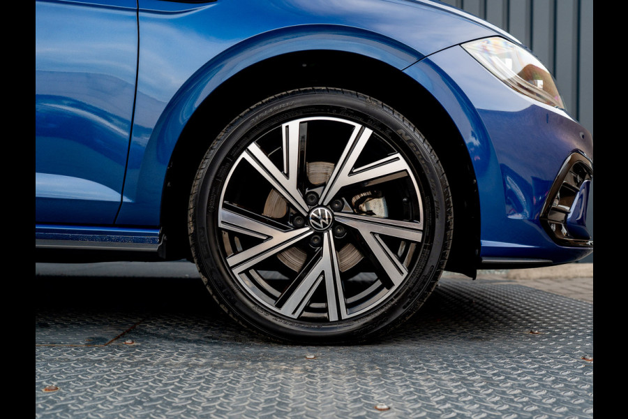 Volkswagen Polo 1.0 TSI R-Line | Keyless | Panodak | IQ Light | Camera | Trekhaak afnb. | Prijs Rijklaar!!