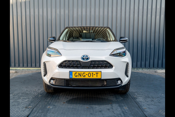 Toyota Yaris Cross 1.5 Hybrid Executive Bi-Tone | Head Up | BSM | Camera | Navi | Stoelverw. | Keyless | Prijs Rijklaar!!