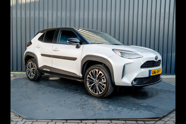 Toyota Yaris Cross 1.5 Hybrid Executive Bi-Tone | Head Up | BSM | Camera | Navi | Stoelverw. | Keyless | Prijs Rijklaar!!