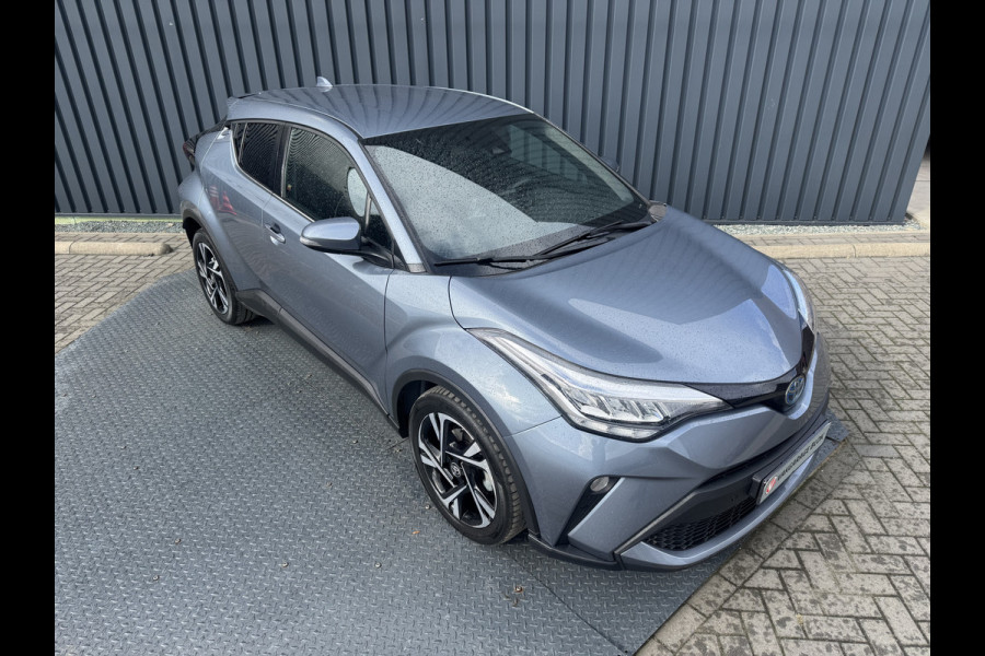 Toyota C-HR 1.8 Hybrid Dynamic | Draadloos Apple Carplay/Android auto | 10 jr GARANTIE | Rijklaar!!!