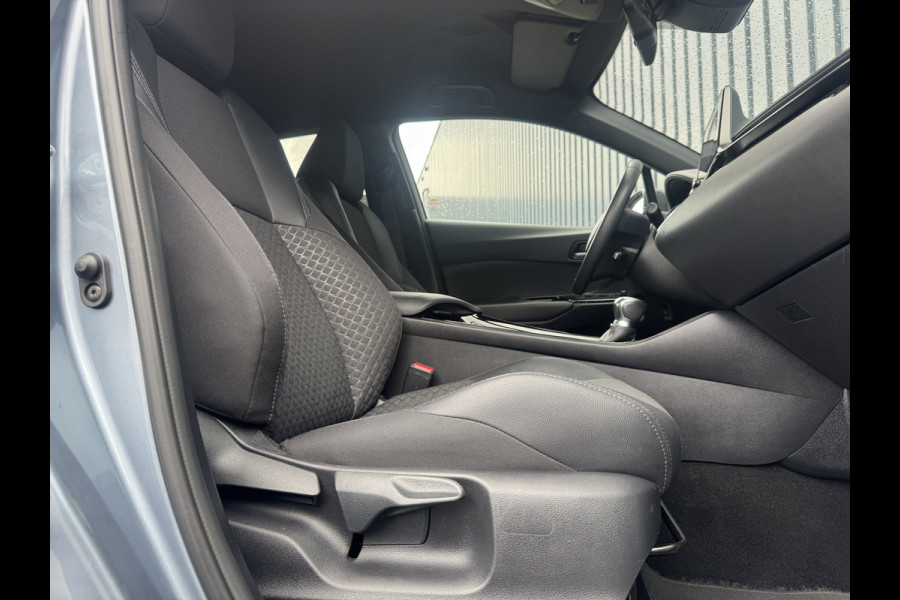 Toyota C-HR 1.8 Hybrid Dynamic | Draadloos Apple Carplay/Android auto | 10 jr GARANTIE | Rijklaar!!!