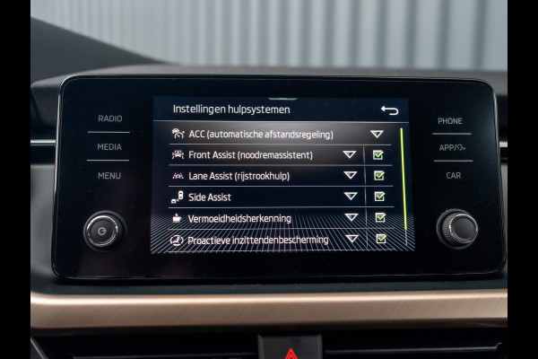 Škoda Kamiq 1.0 TSI Business Edition | Elk A-klep | Keyless | Camera | Adapt. Cr. | Prijs Rijklaar!!