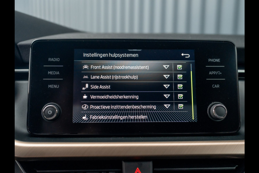 Škoda Kamiq 1.0 TSI Business Edition | Elk A-klep | Keyless | Camera | Adapt. Cr. | Prijs Rijklaar!!