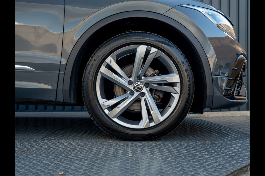 Volkswagen Tiguan 1.5 TSI 150Pk R-Line Business | Wegklapbare Trekhaak | Camera | Prijs Rijklaar!!